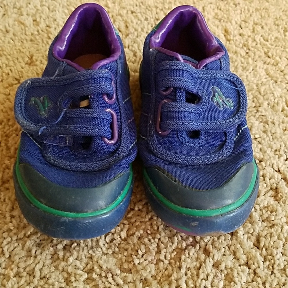 VINTAGE Stride Rite
